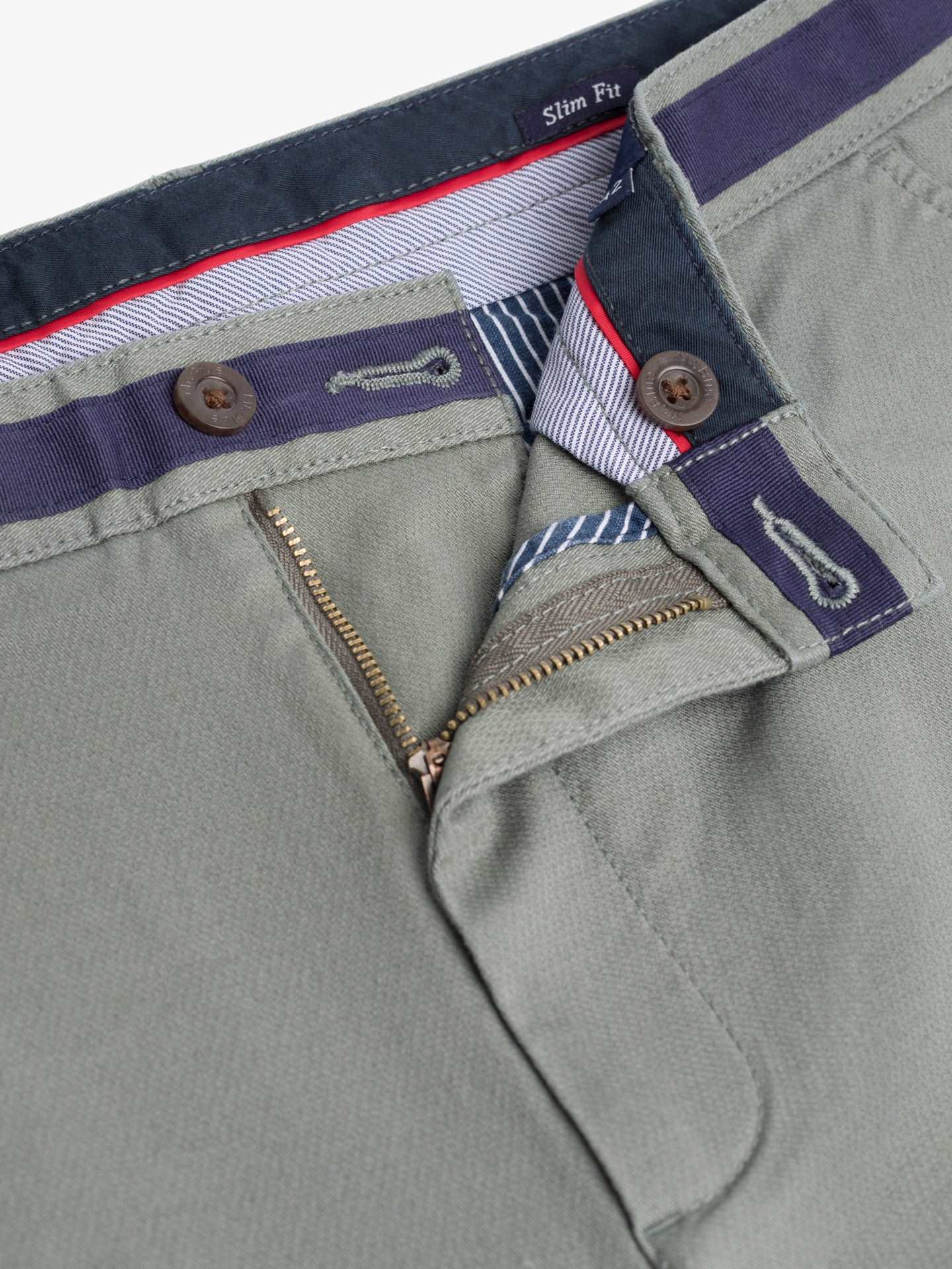 Classic Fit Chino Pants