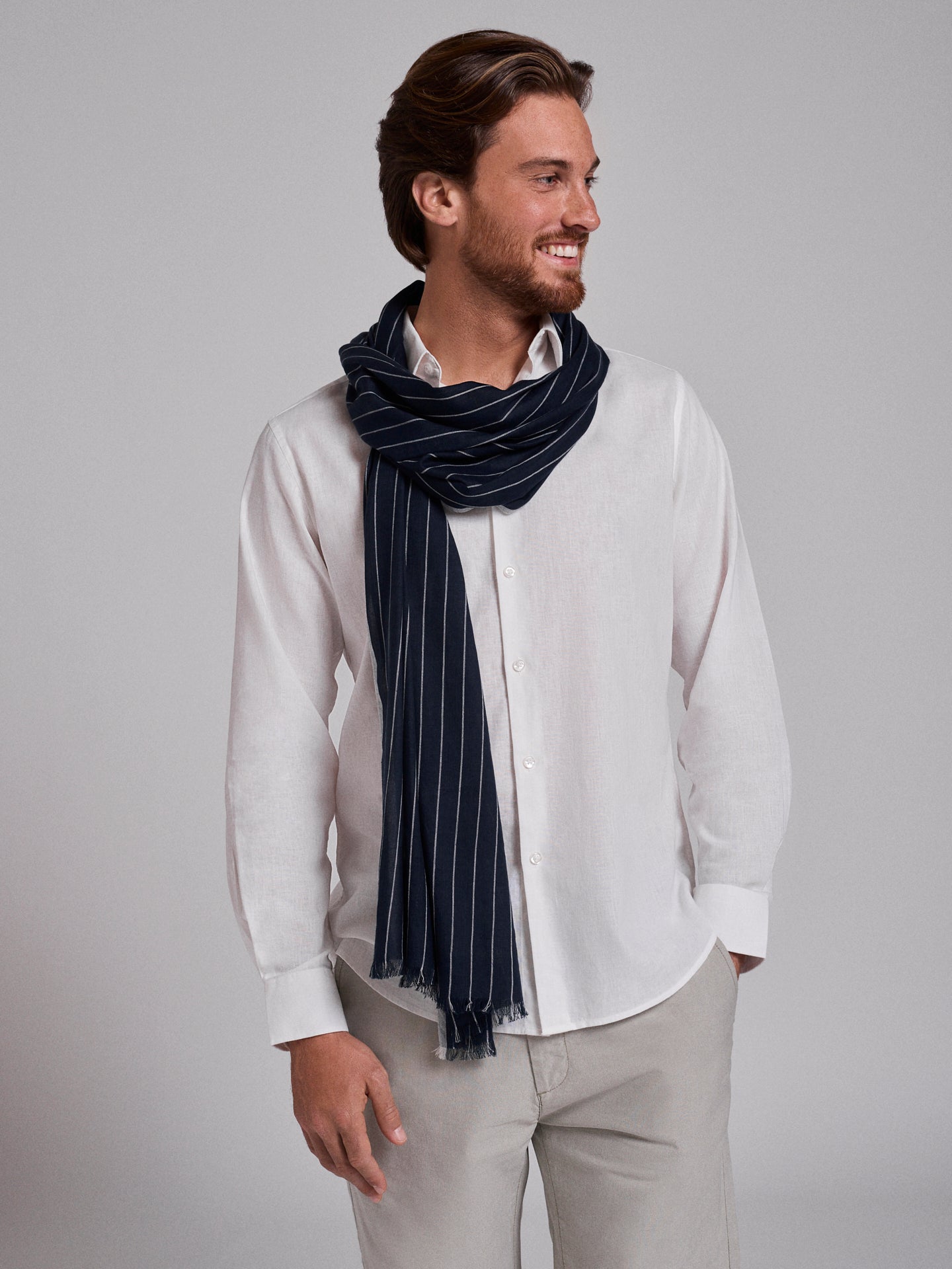 REGULAR FIT MR. BLUE SCARF BLUE