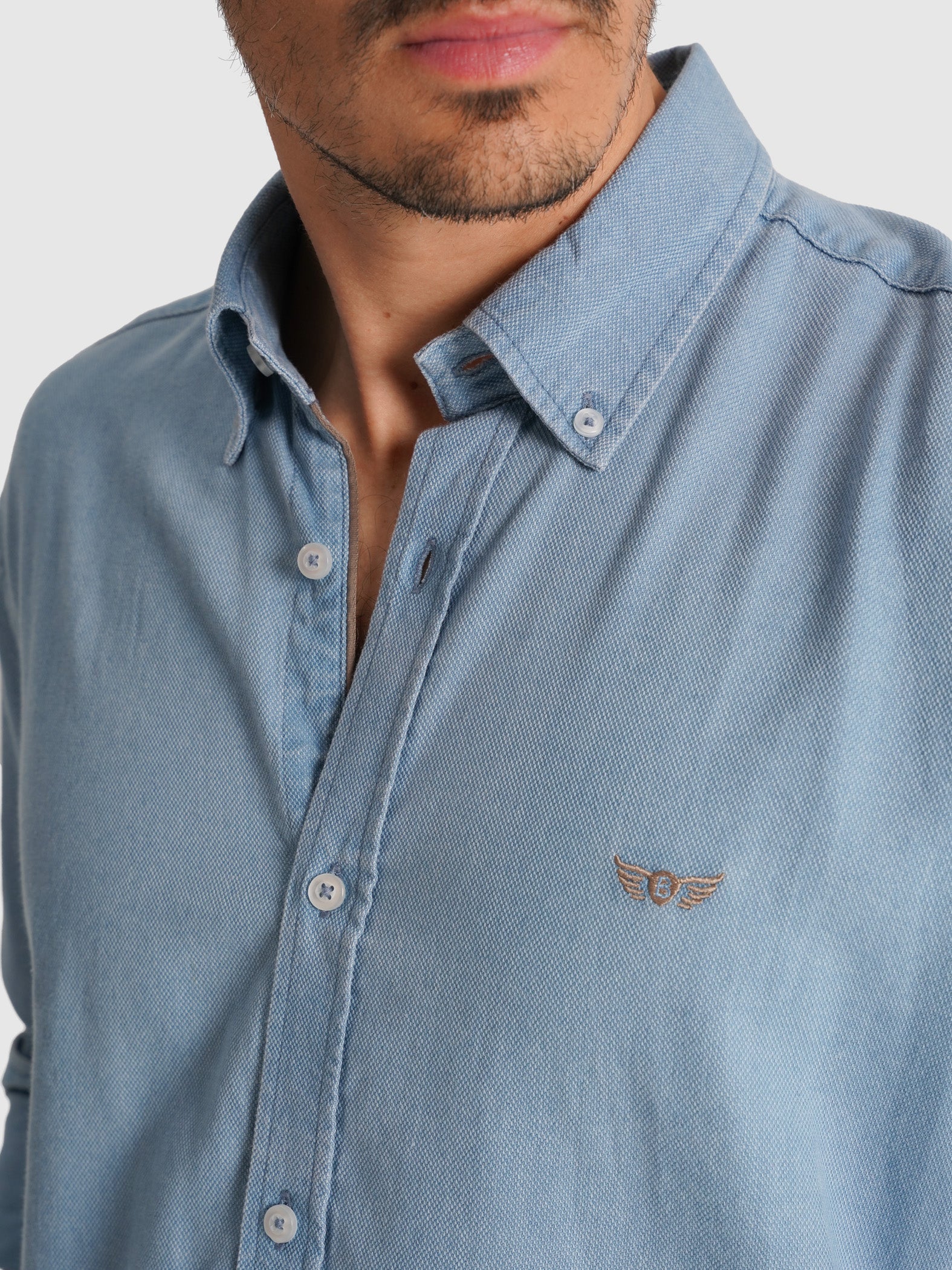 CAMISA MR AZUL MANGA LARGA REGULAR FIT. AZUL