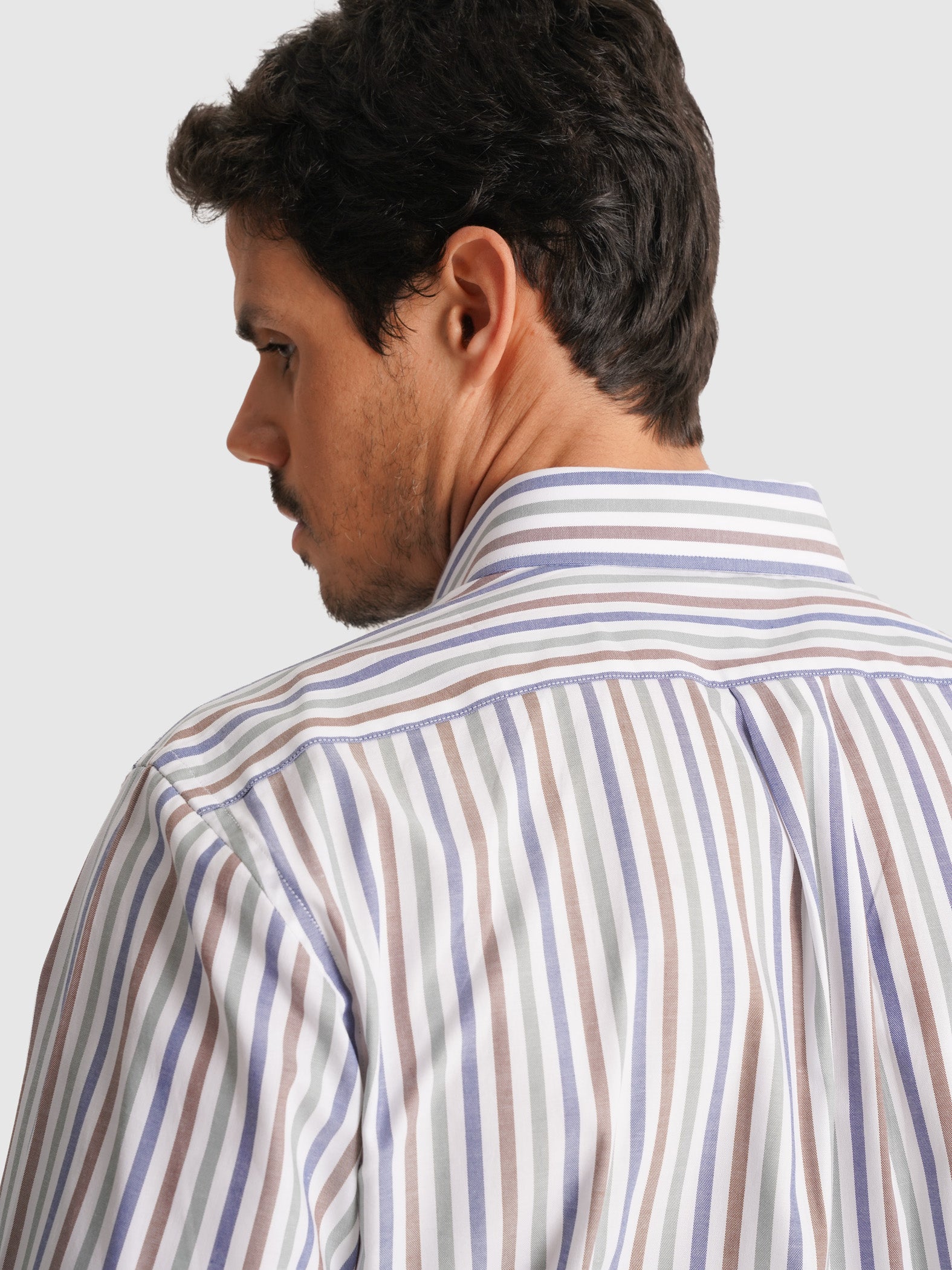 CAMISA MANGA LARGA VERDE REGULAR FIT MR. AZUL