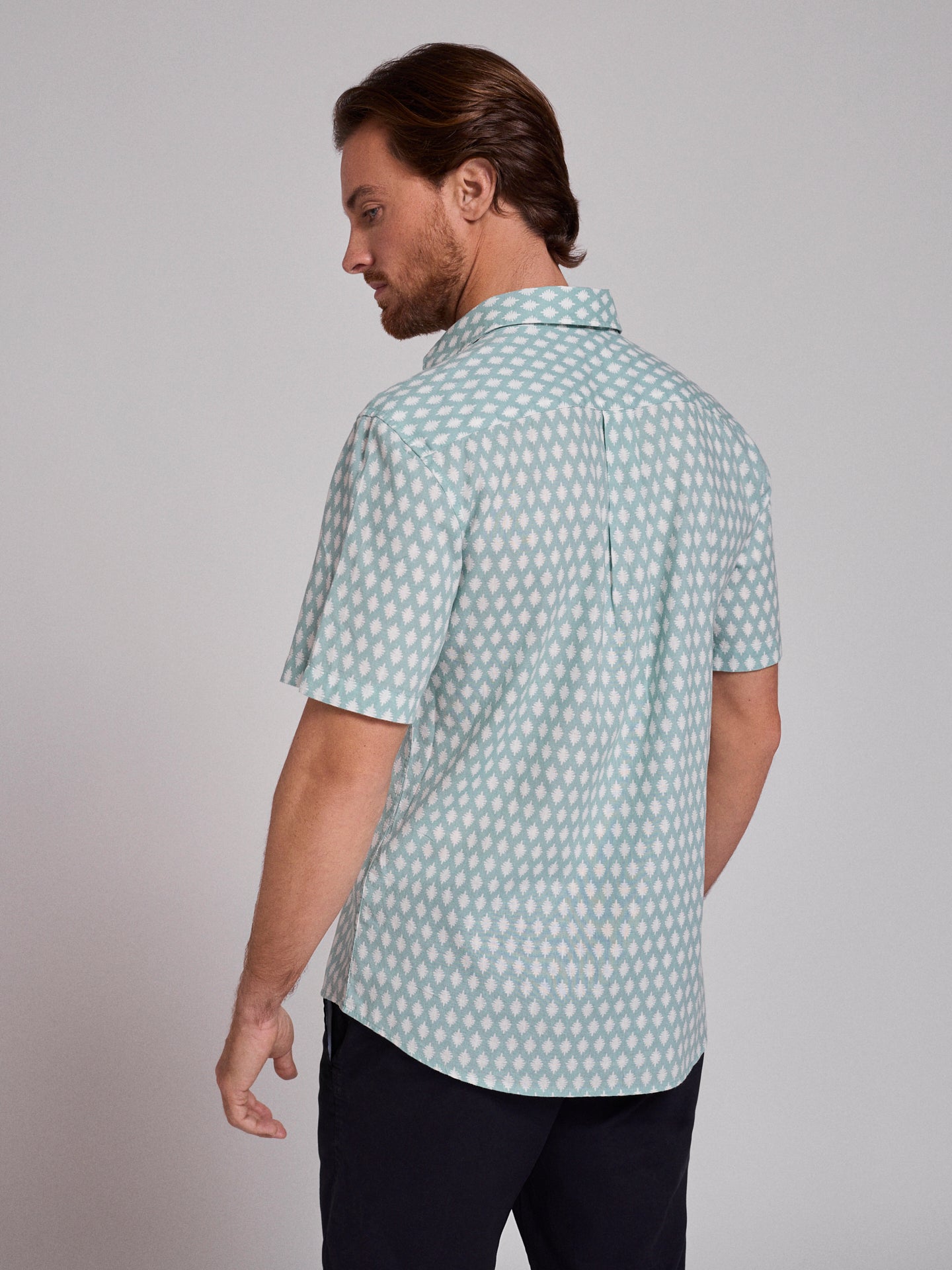 CAMISA LINO VERDE MANGA CORTA REGULAR FIT MR. AZUL