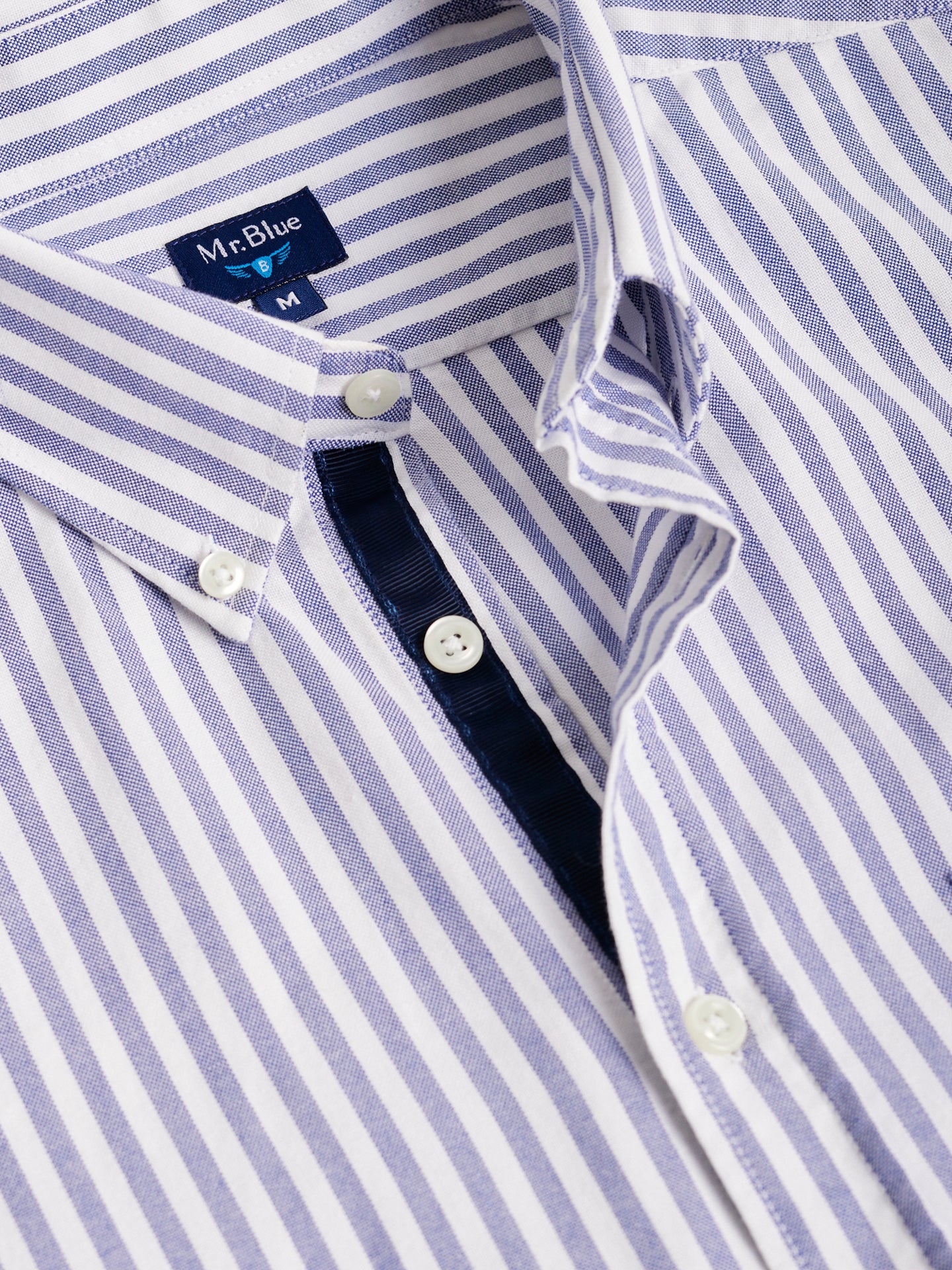 BLUE REGULAR FIT MR SHIRT. BLUE