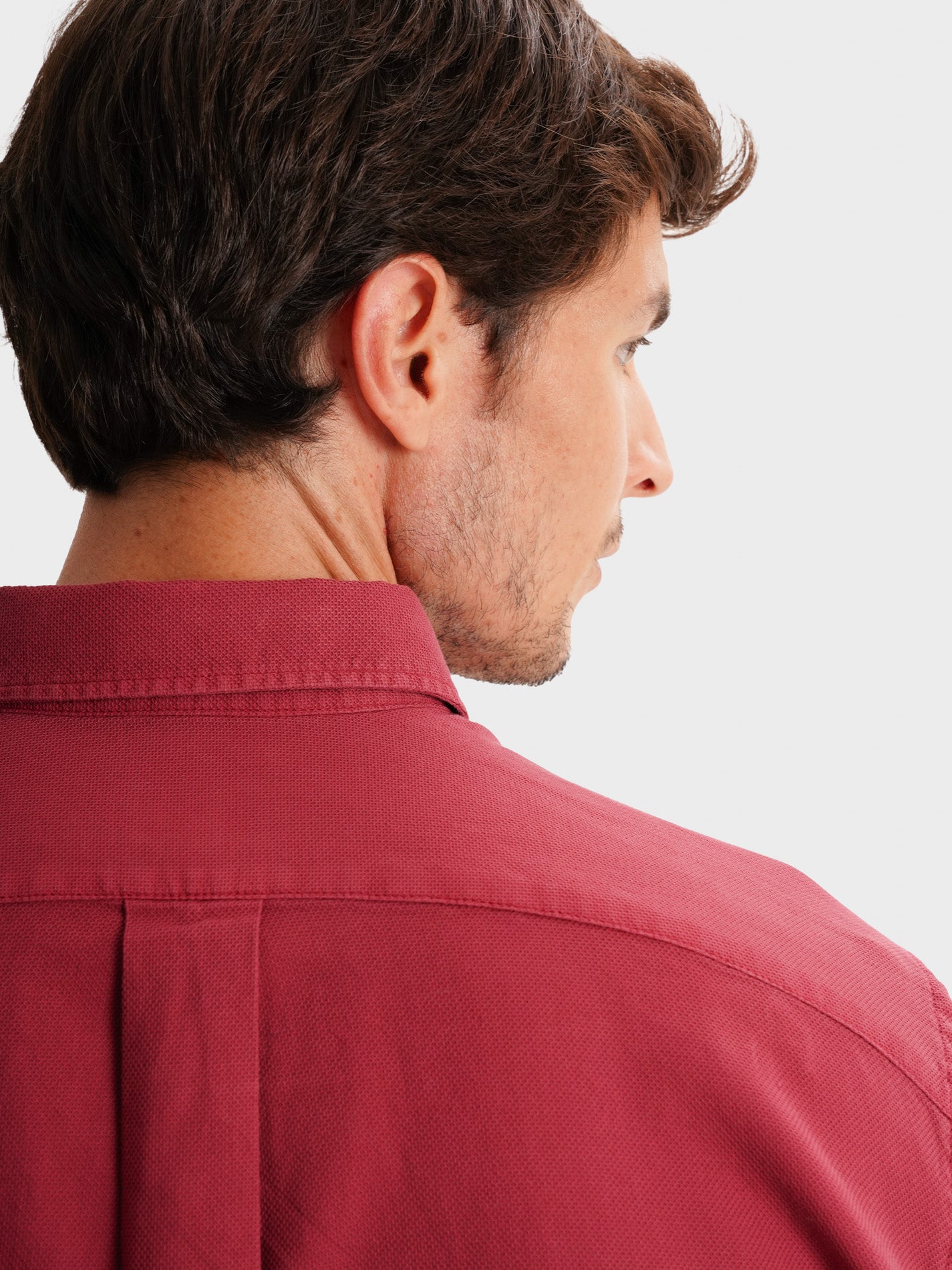RED REGULAR FIT MR SHIRT. BLUE