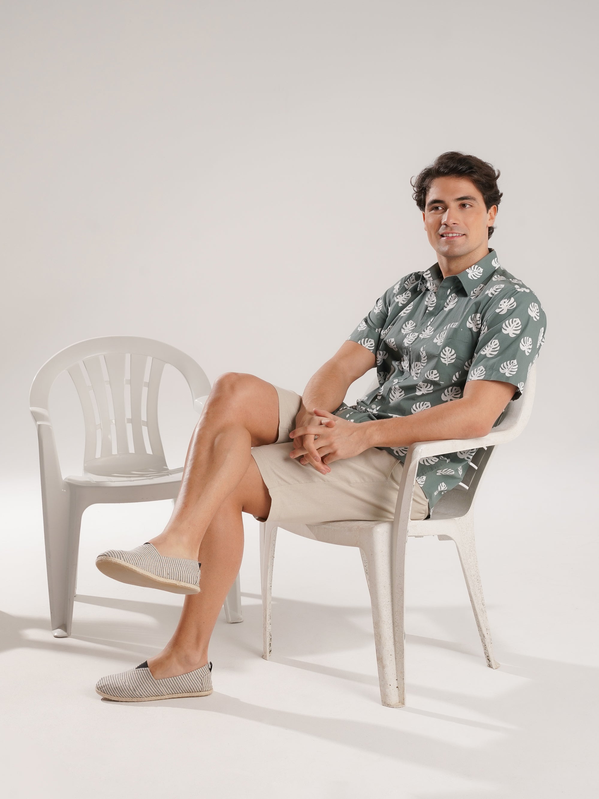 GREEN SHIRT SHORT SLEEVE REGULAR FIT MR. BLUE