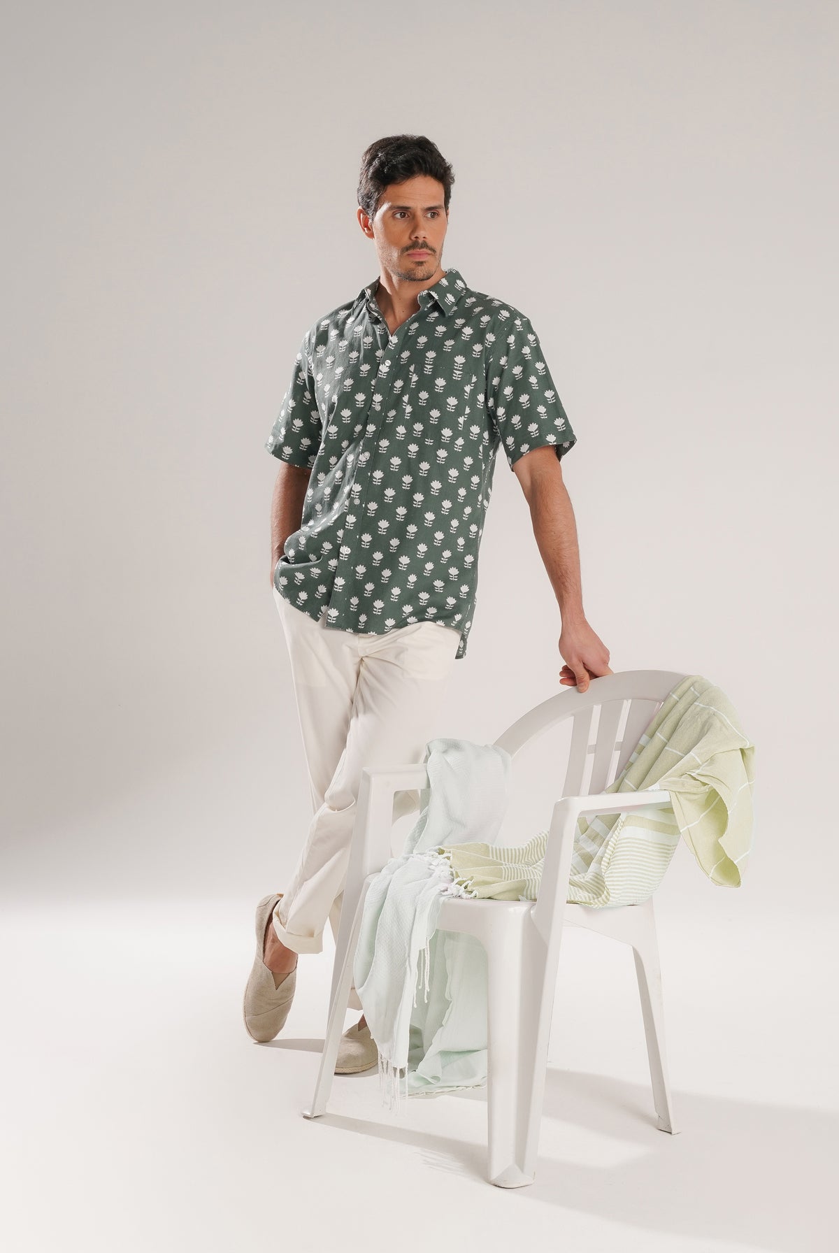 GREEN SHIRT SHORT SLEEVE REGULAR FIT MR. BLUE