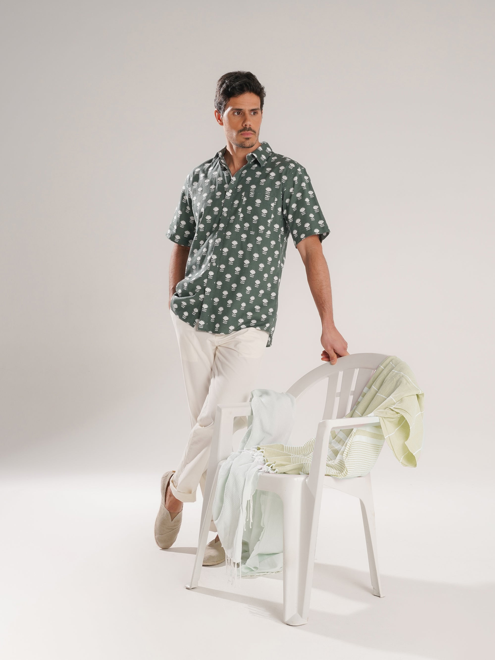 CAMISA VERDE MANGA CORTA REGULAR FIT MR. AZUL