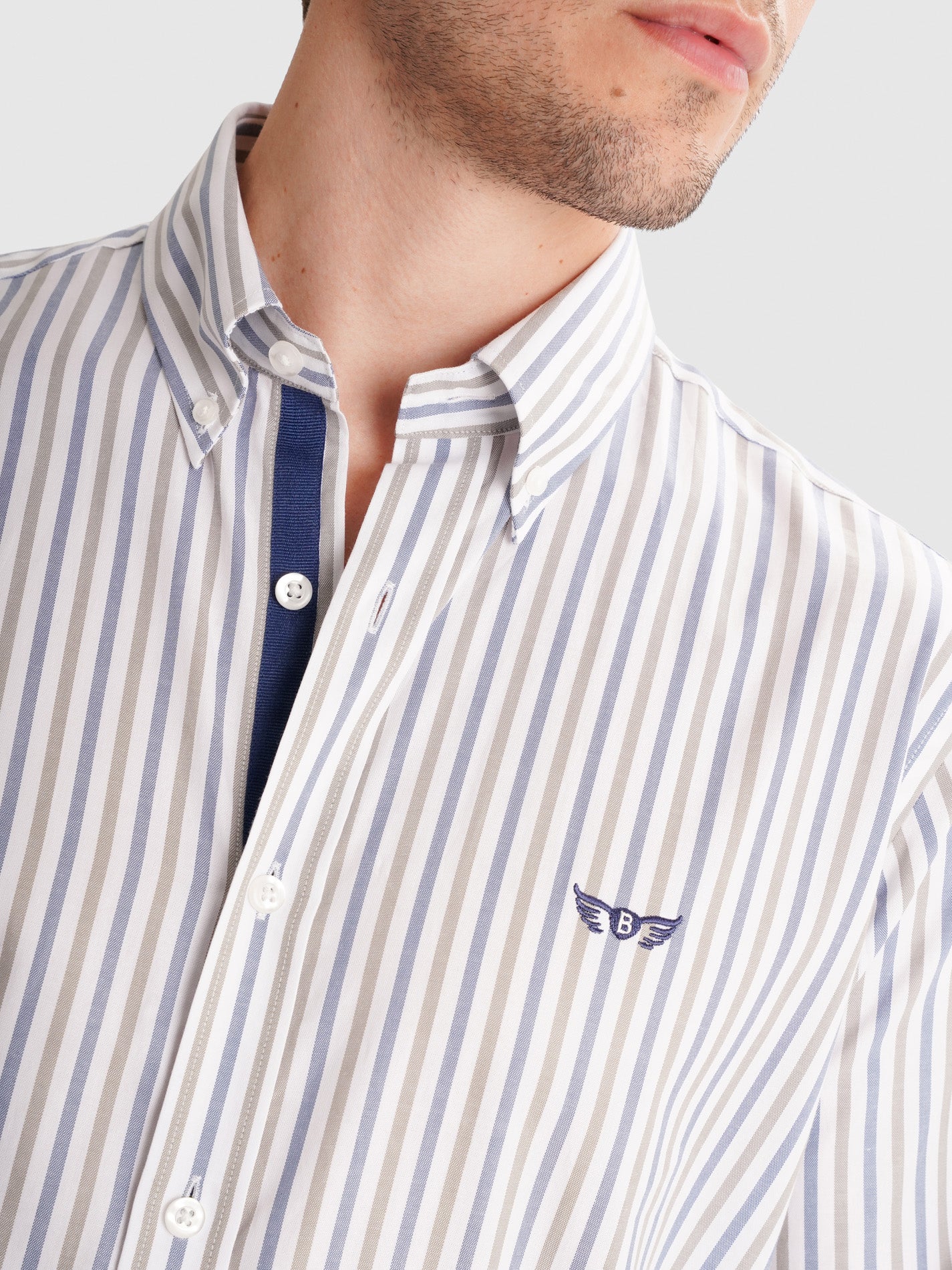 CAMISA MR AZUL REGULAR FIT. AZUL