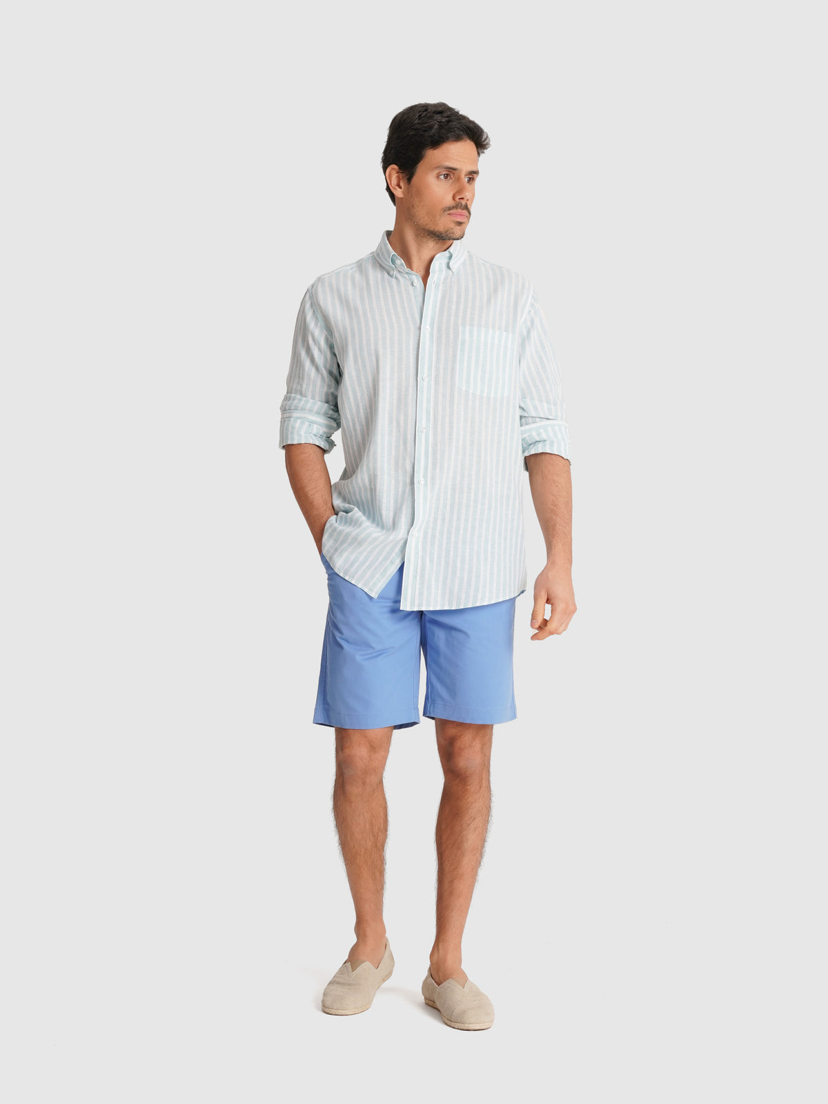 BLUE LONG SLEEVE REGULAR FIT MR SHIRT. BLUE