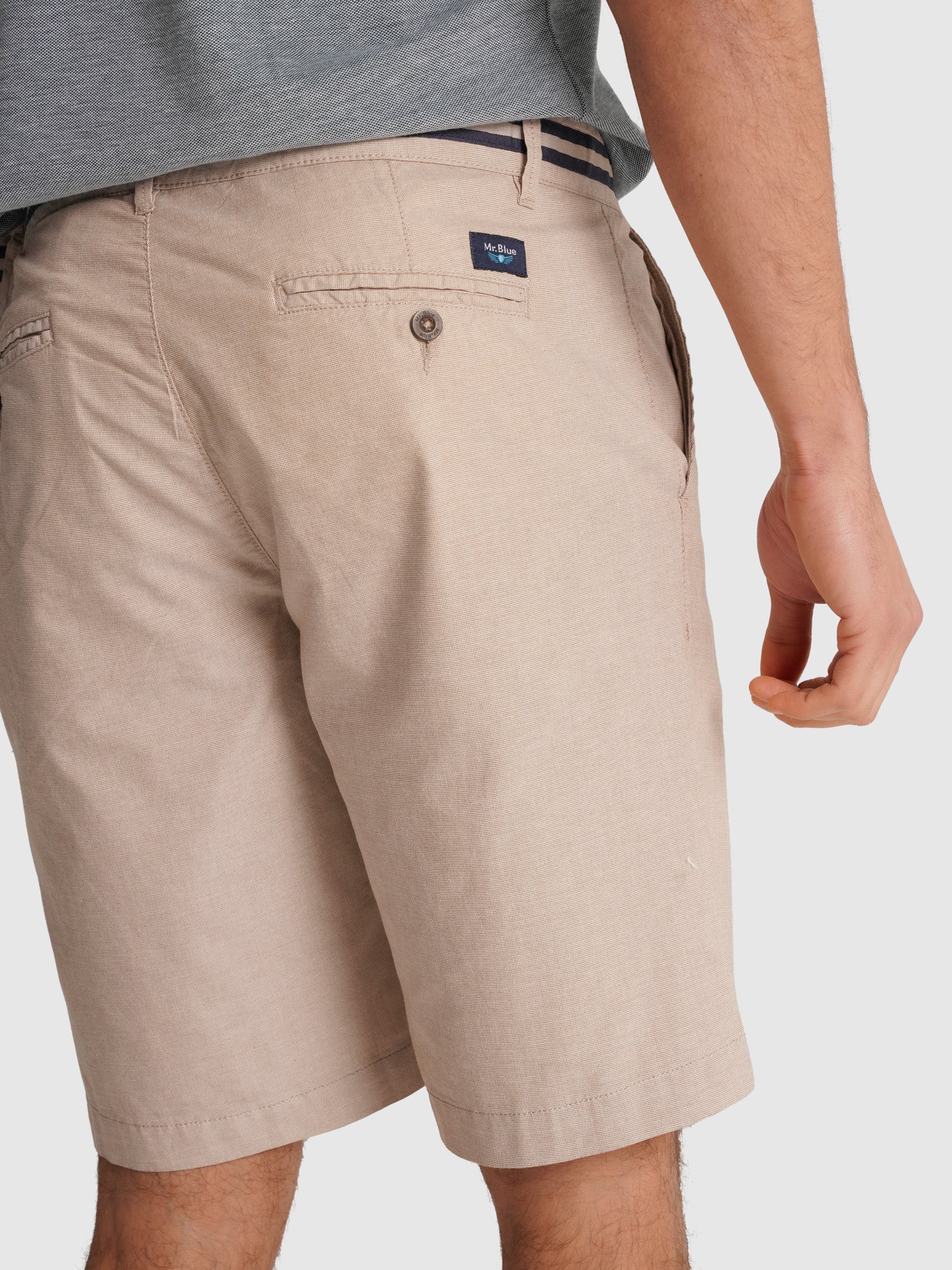 BERMUDA CHAMBRAY BEIGE AJUSTE REGULAR MR. AZUL