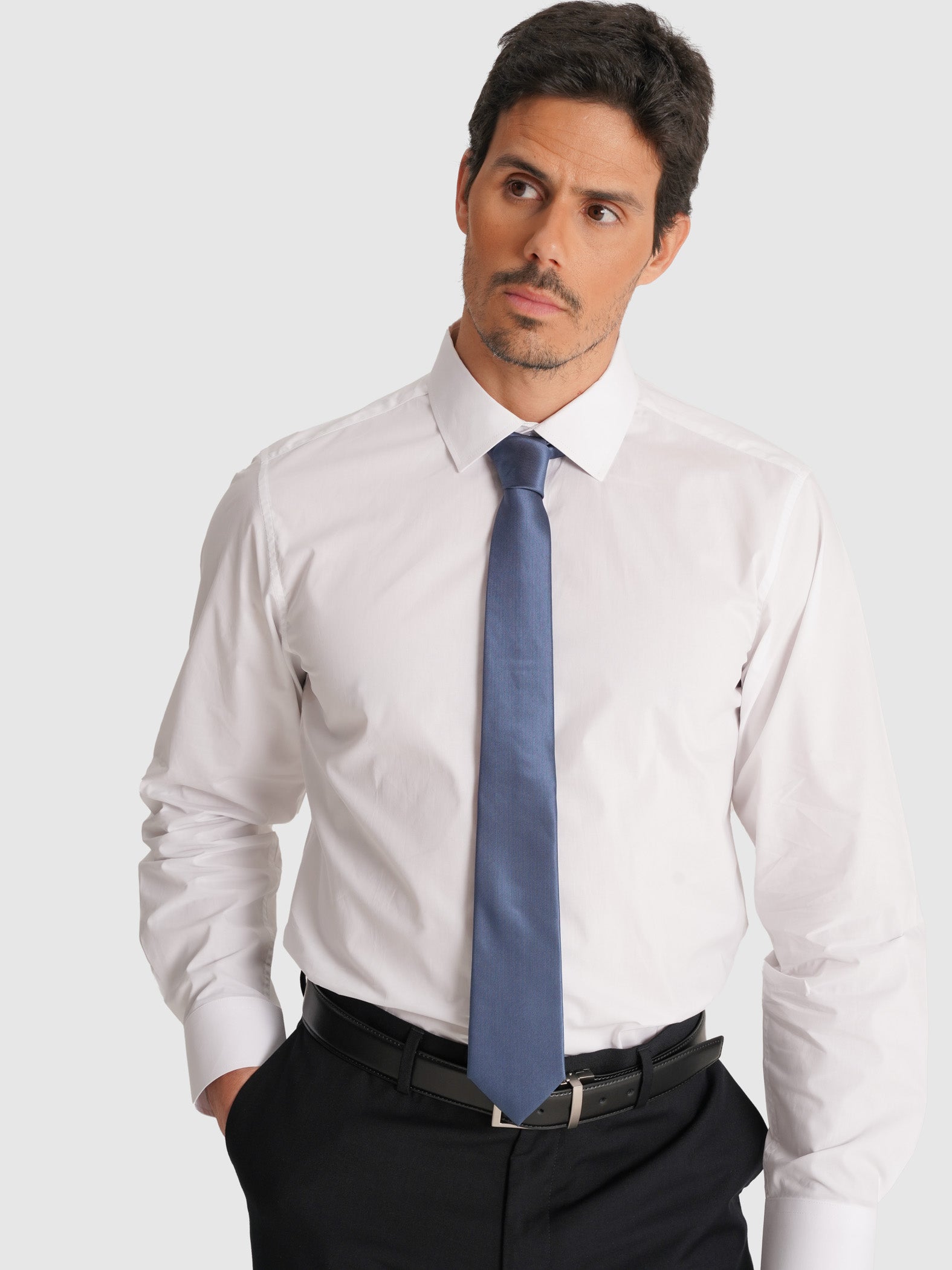 BLUE TIE MR. BLUE