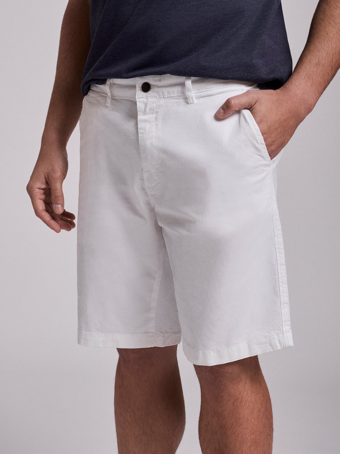 WHITE COTTON BERMUDA REGULAR FIT MR. BLUE