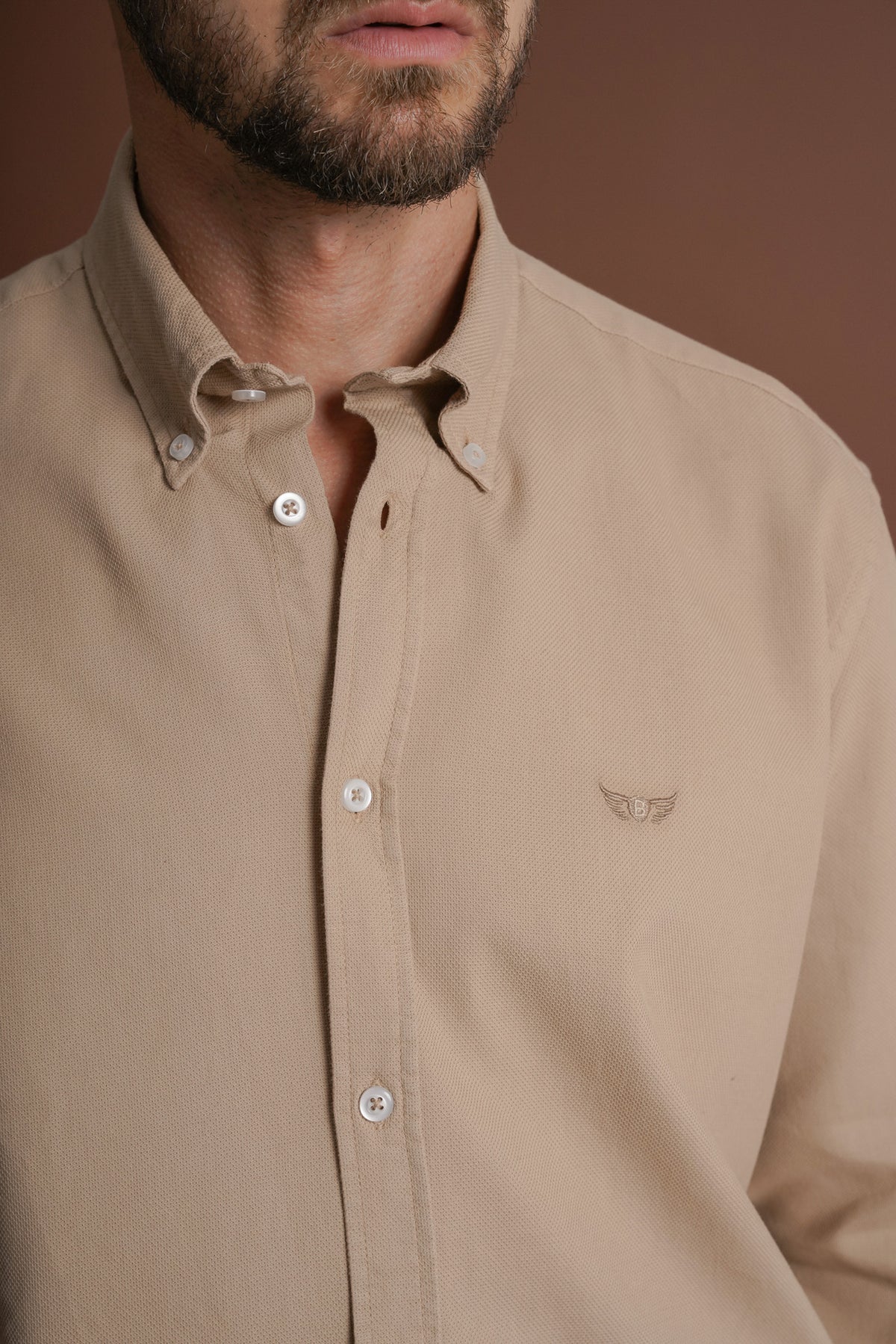 CAMISA ESTRUTURADA REGULAR FIT BEGE LISA MR. BLUE