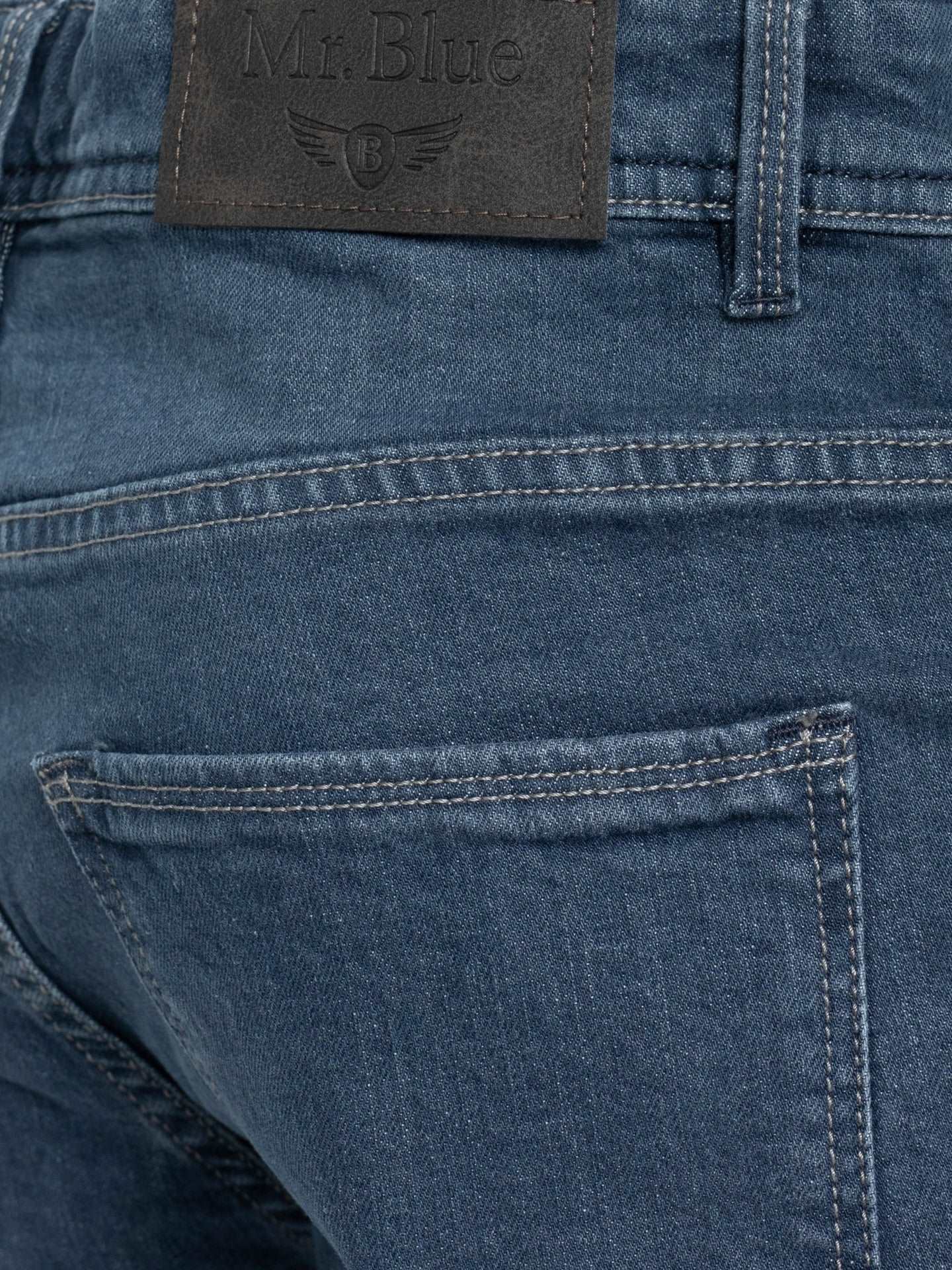Classic Fit Jeans