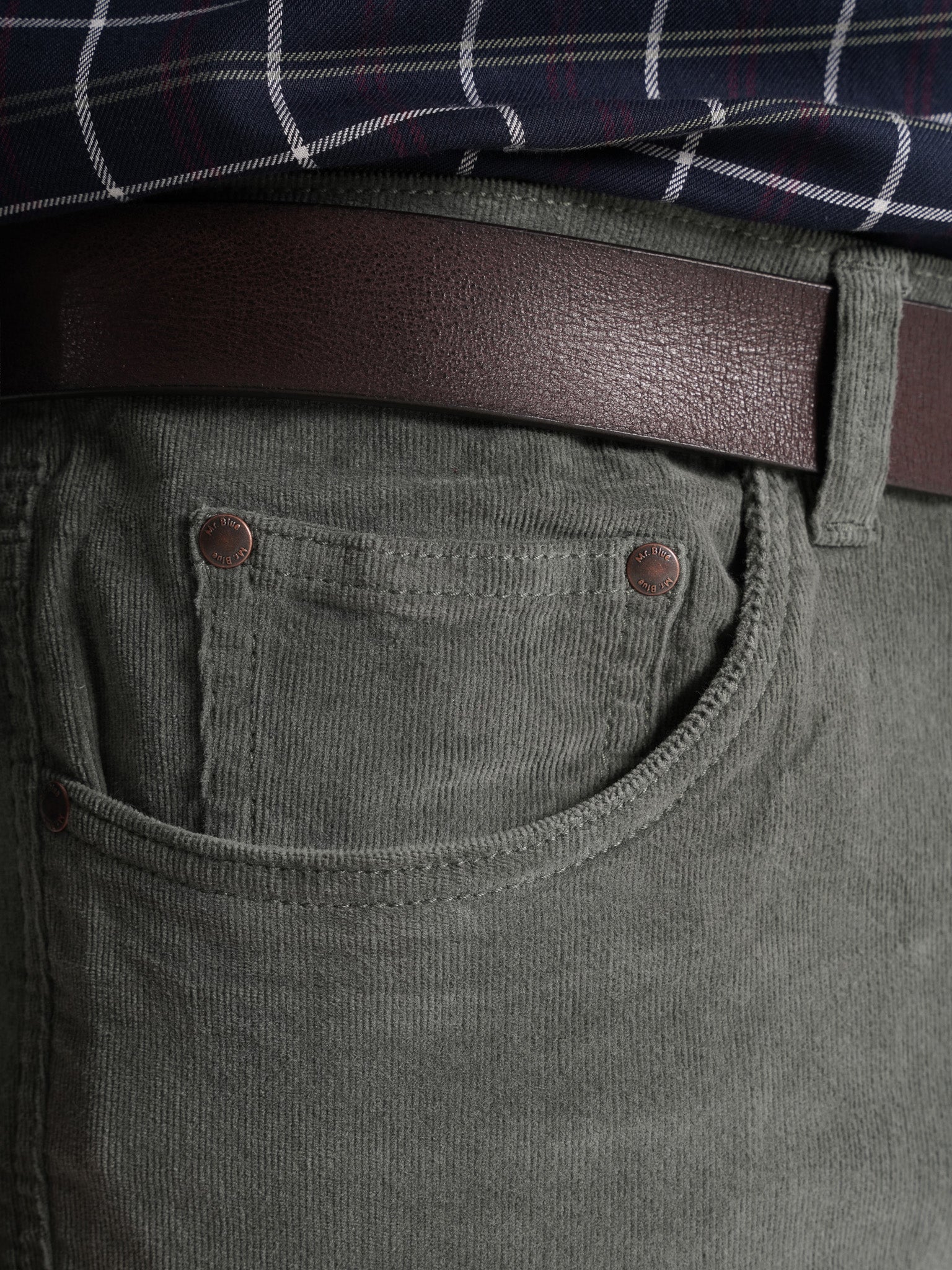 PANTALÓN SLIM FIT DE ALGODÓN VERDE MR. AZUL