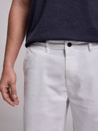 WHITE COTTON BERMUDA REGULAR FIT MR. BLUE