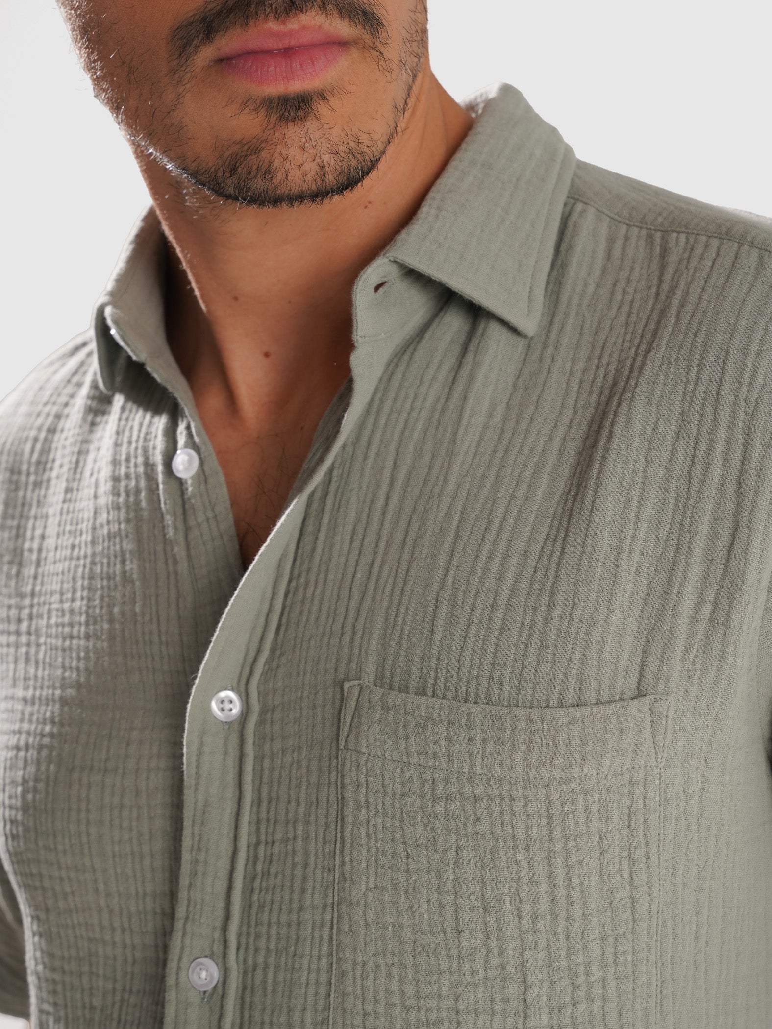 GREEN SHIRT SHORT SLEEVE REGULAR FIT MR. BLUE