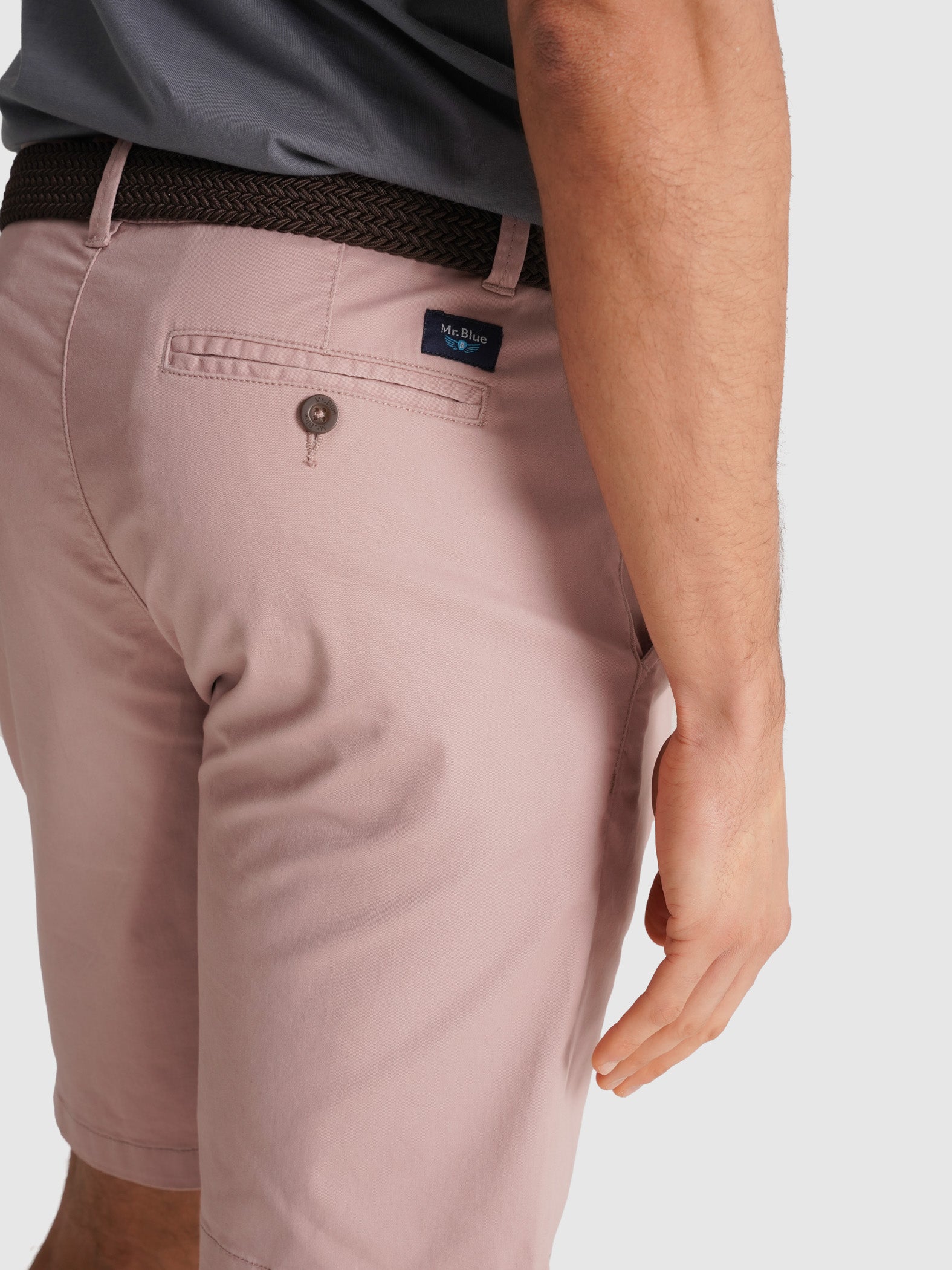 BERMUDA SARGA ROSAS REGULAR FIT MR. AZUL
