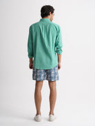 Camisa de corte estándar de lino verde de Mr. Blue