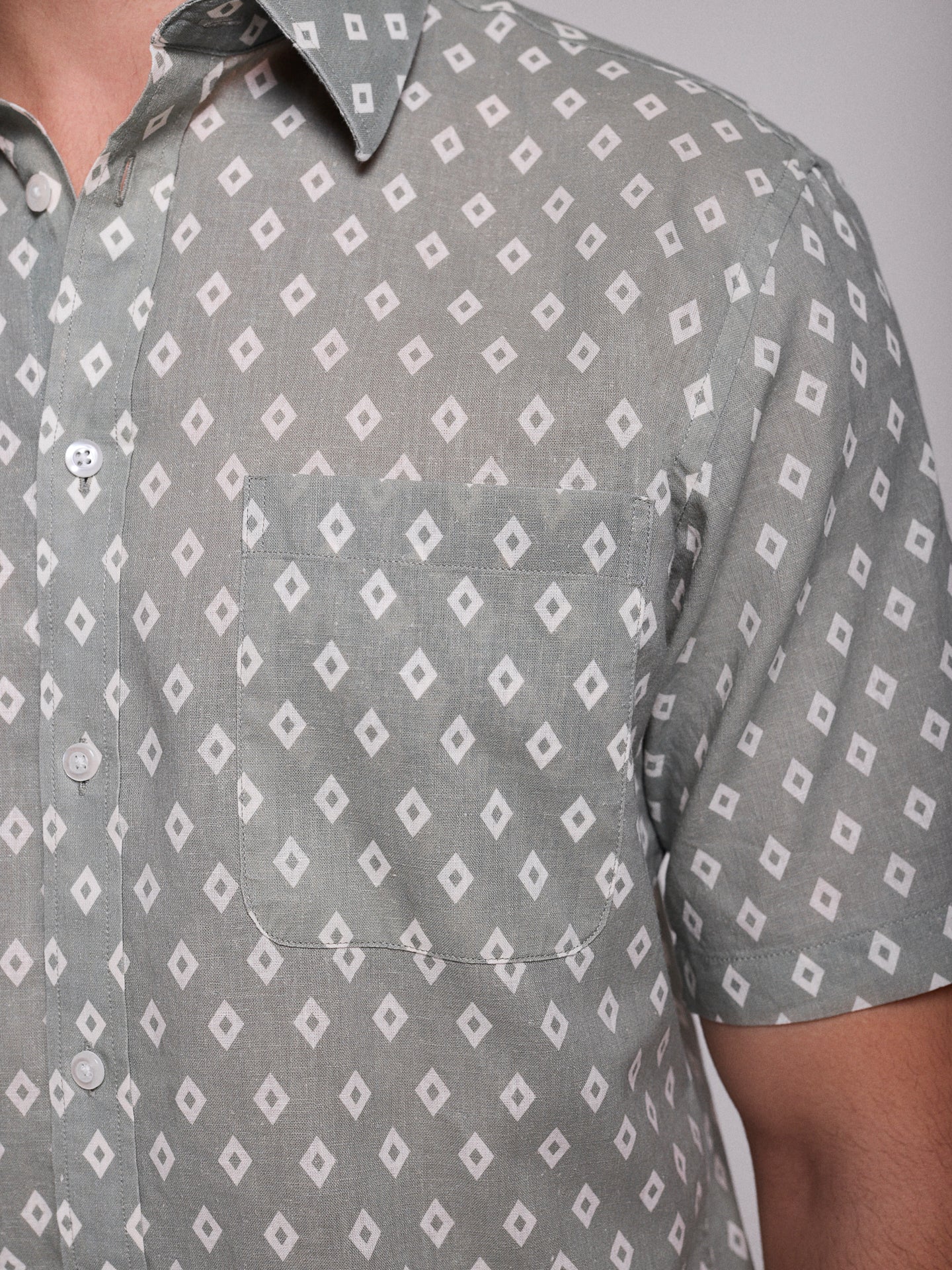 GREEN LINEN SHIRT SHORT SLEEVE REGULAR FIT MR. BLUE