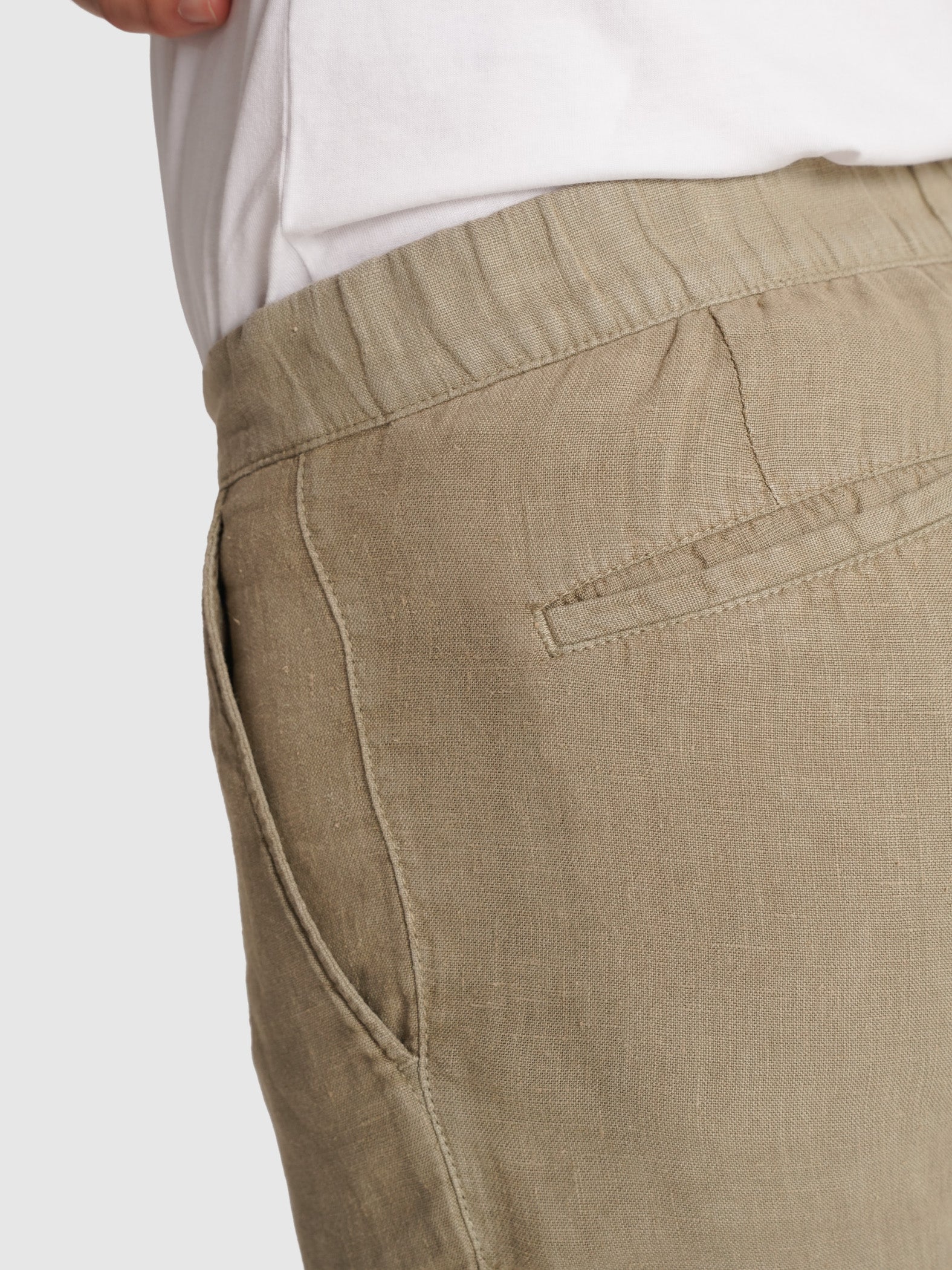 REGULAR FIT GREEN BERMUDA MARK BELLUCCI