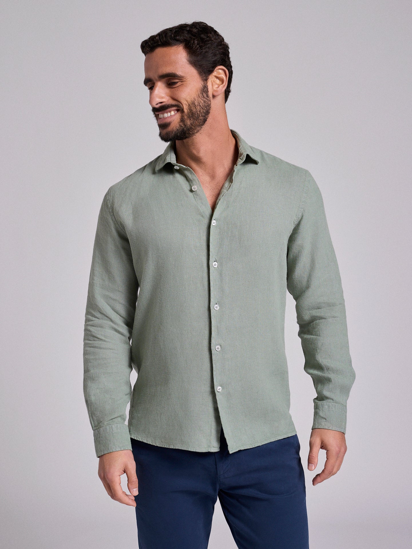 CAMISA LINO VERDE MANGA LARGA SASTRERÍA MARK BELLUCCI