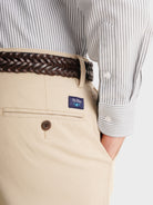 PANTALÓN ESTRUCTURA BEIGE REGULAR FIT MR. AZUL