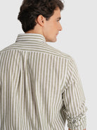 CAMISA MANGA LARGA VERDE REGULAR FIT MR. AZUL