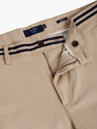 PANTALÓN ESTRUCTURA BEIGE REGULAR FIT MR. AZUL