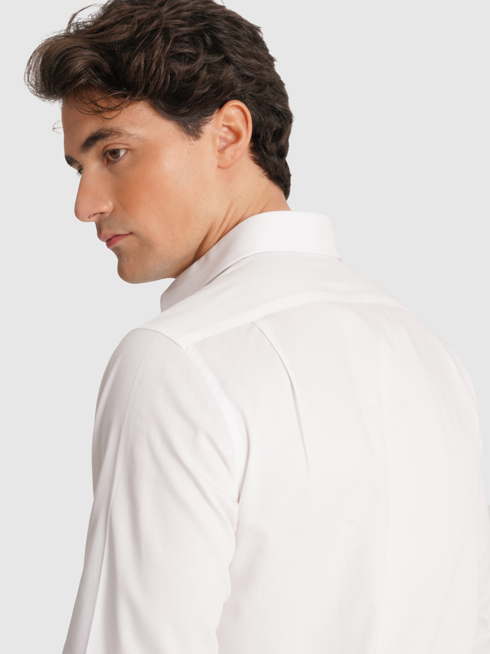 CAMISA SARGA BLANCA MANGA LARGA CLASSIC FIT MR. AZUL