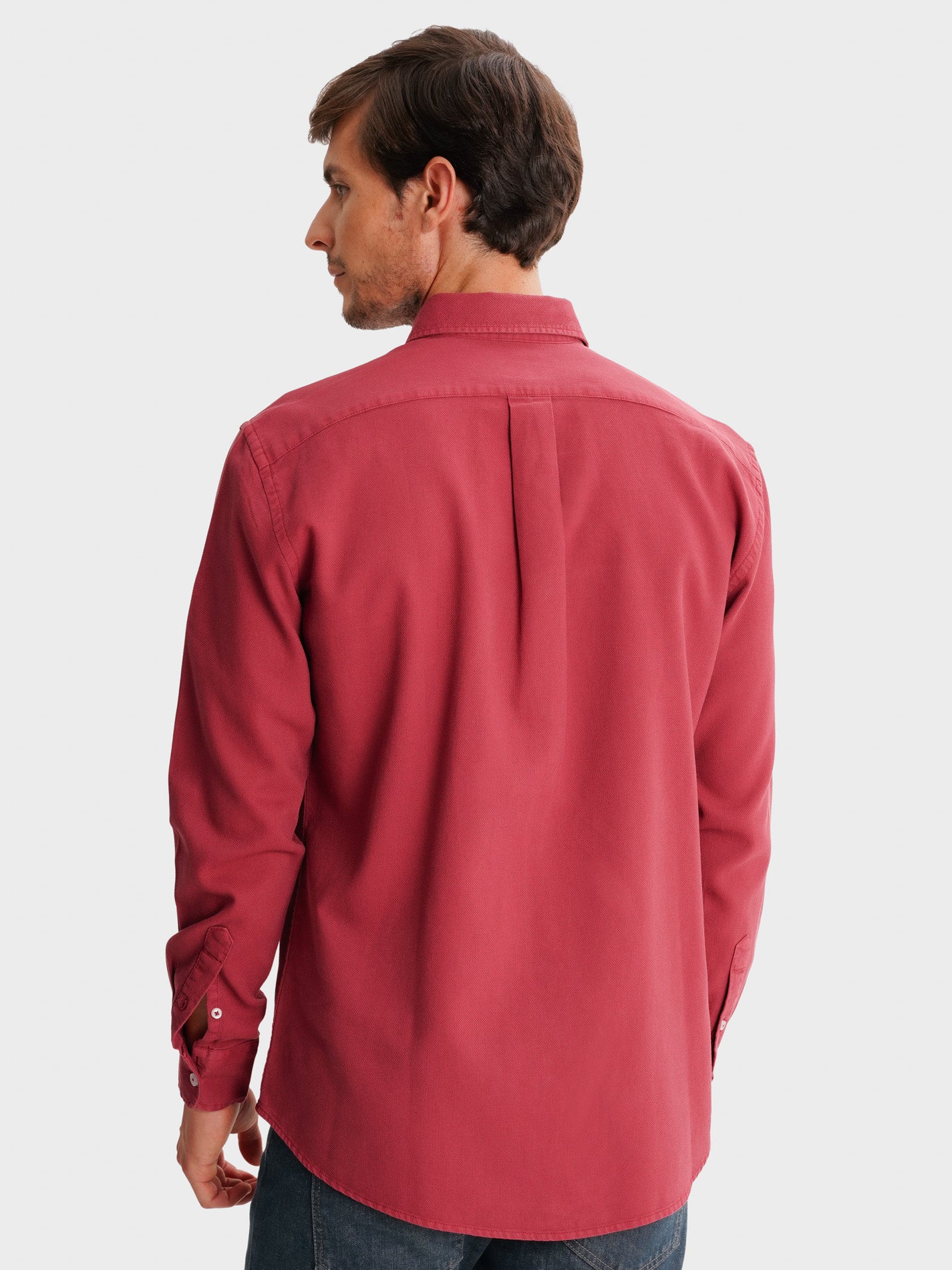 RED REGULAR FIT MR SHIRT. BLUE