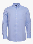Camisa azul Oxford de corte estándar de Mr. Blue
