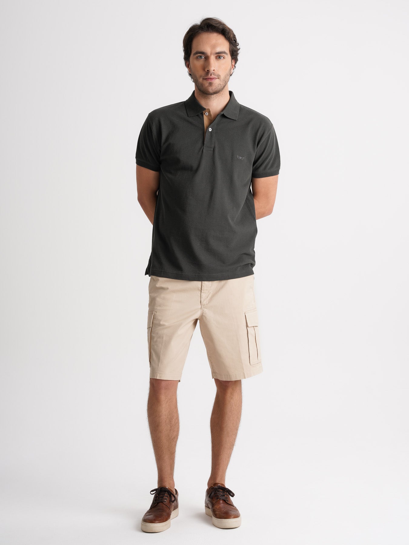 Polo gris de piquet de corte estándar de Mr. Blue